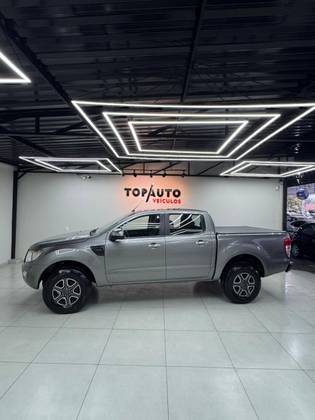 FORD RANGER 2.5 XLT 4X2 CD 16V FLEX 4P MANUAL FORD RANGER 2.5 XLT 4X2 CD 16V FLEX 4P MANUAL